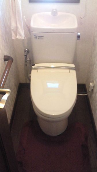 ［施工後］神奈川県横浜市 N様邸 INAX シャワートイレ PASSO　(Wタイプ） CW-E74QA
