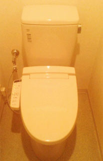 ［施工後］千葉県浦安市　T様邸 INAXアメージュZ便器（リフォームトイレ）とシャワートイレCW-KB21