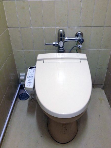 ［施工後］東京都中央区 T様邸 INAX シャワートイレ KBシリーズ CW-KB22