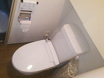 ［施工後］東京都大田区 K様邸 INAX シャワートイレ KAシリーズ CW-KA21