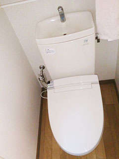 ［施工後］神奈川県横浜市 S様邸 INAX シャワートイレ KAシリーズ CW-KA21
