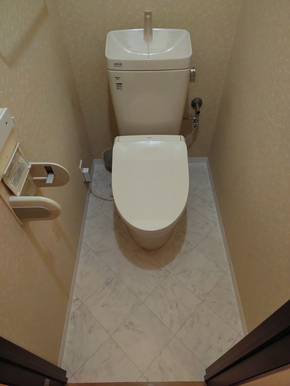 東京都台東区東上野 上野アインスタワー 